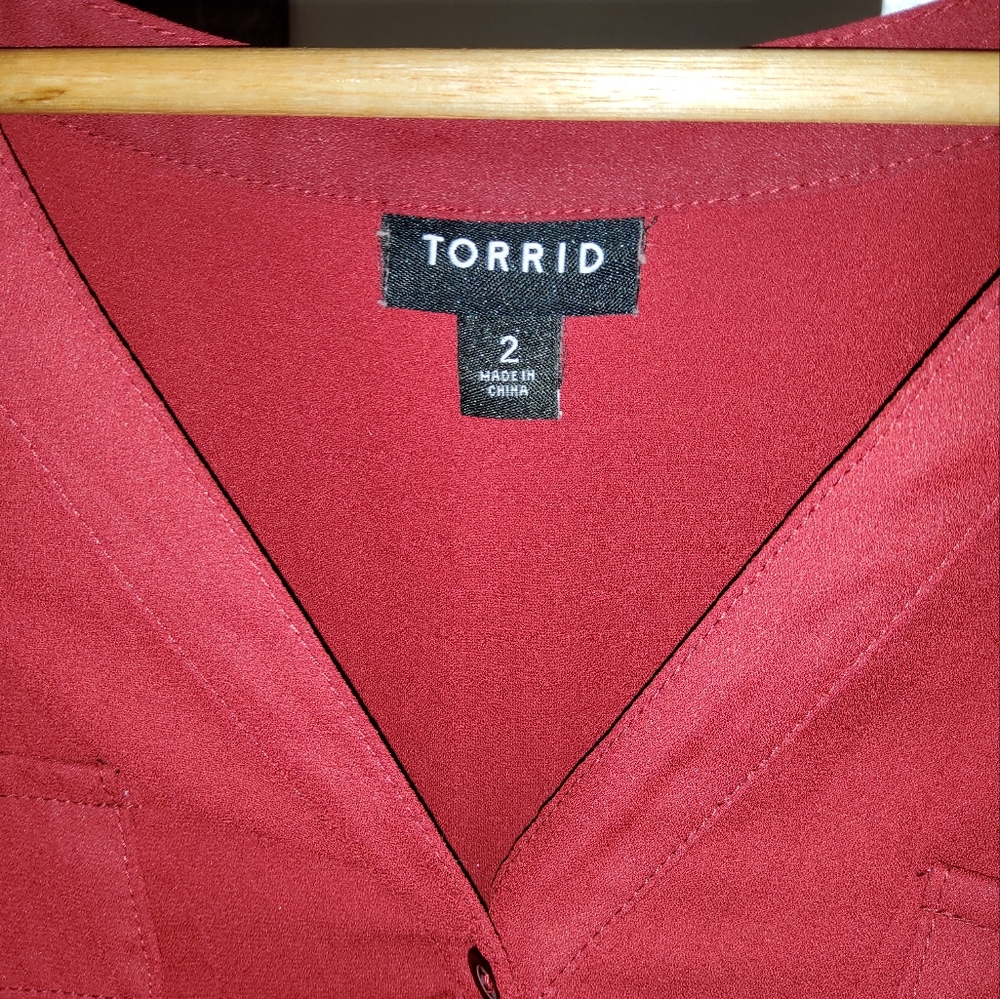 Red Torrid button down tunic, 2X - Picture 4 of 4
